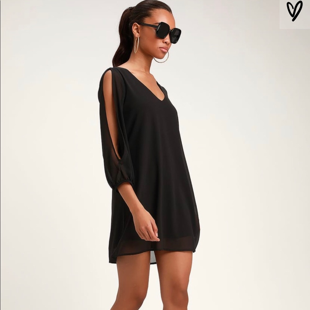 BNWOT Never Worn•High-Low Cold Shoulder Dress